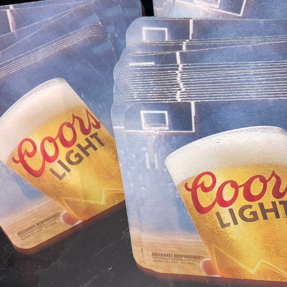 100 CARDBOARD COORS LIGHT COAsTERS!